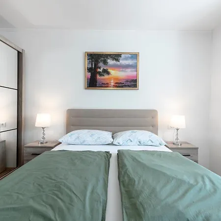 Radovcic And Penzion Trsteno